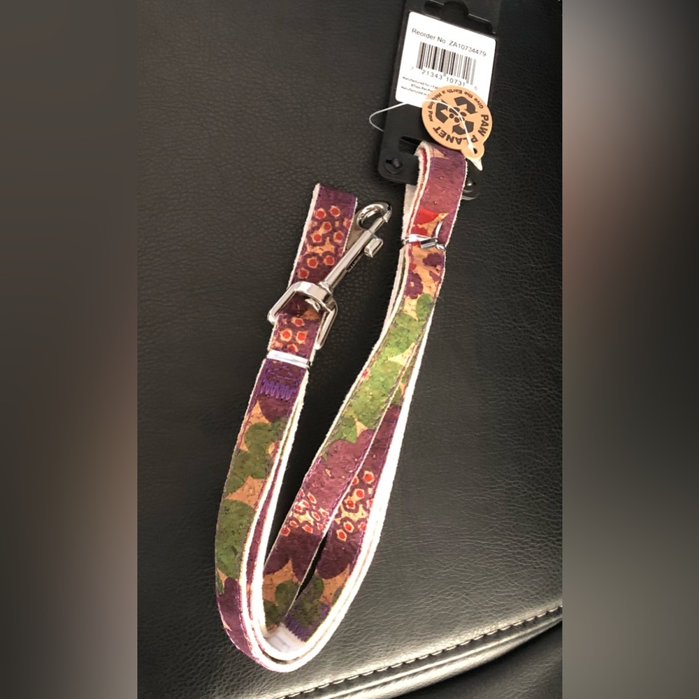 Casual Canine Natural Cork Lead With Bamboo Lining Purple 4’ x 5/8” - Picture 2 of 3